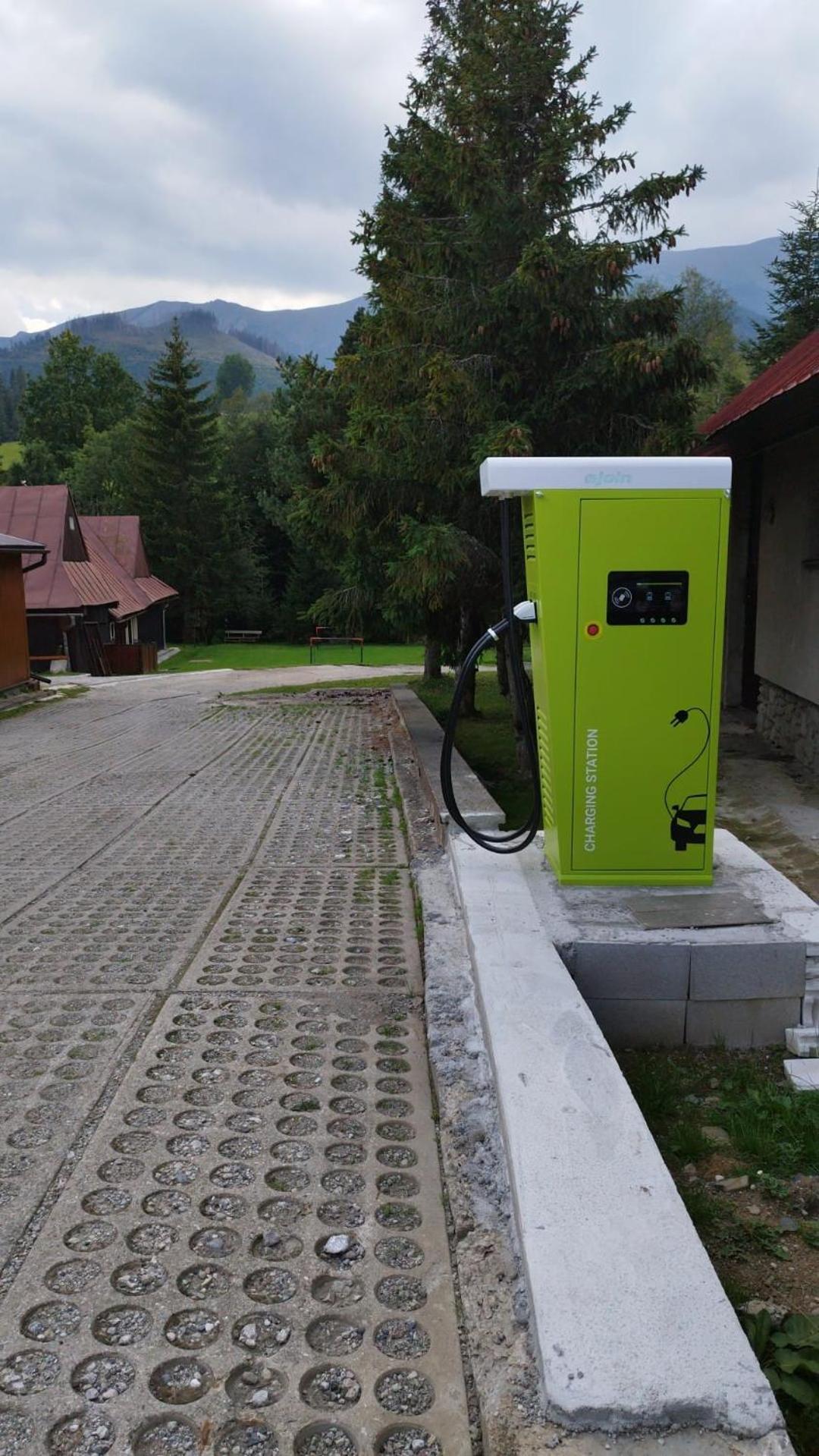 Sova Hotel&Restaurant Zdiar Exterior photo